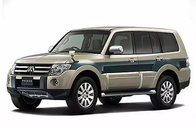 丰田穿越者和三菱帕杰罗哪个好,深度试驾三菱帕杰罗