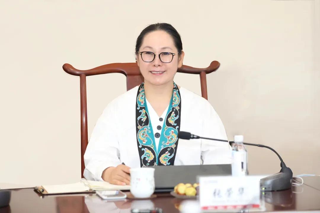 荣程集团召开工程项目合作单位座谈会张荣华主席出席会议并讲话