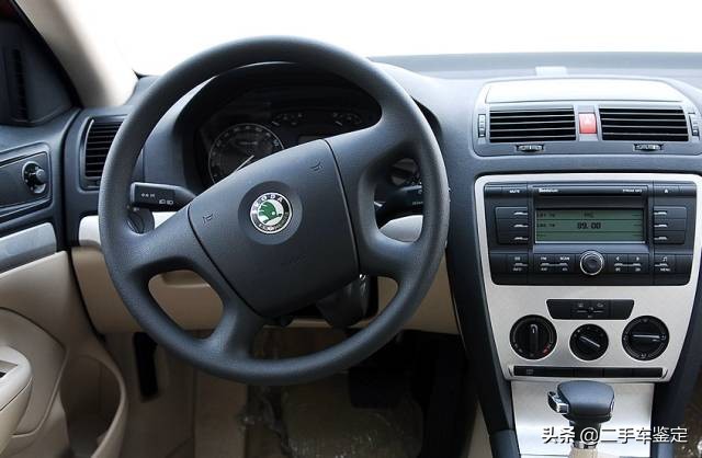 斯柯达怎么区分5a和5c,五分钟区分不同年款的奥迪q7