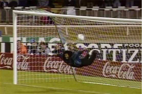 蝎子摆尾足球伊基塔,伊基塔蝎子摆尾裁判吹停比赛