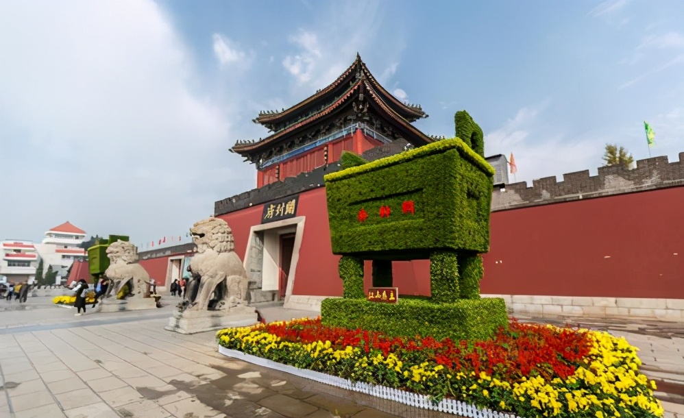 长虫山讲的什么故事,关于长虫山的故事简短