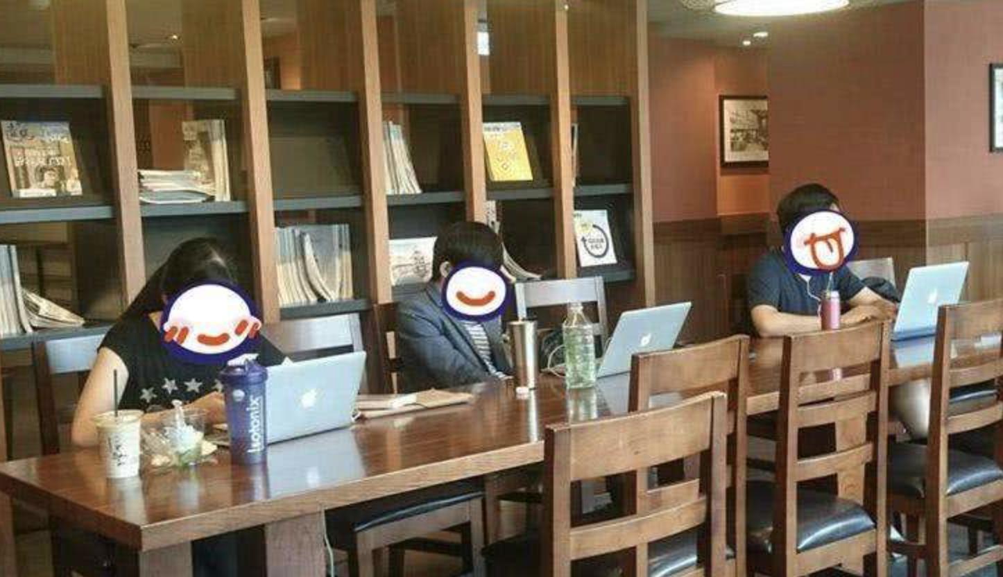 星巴克macbook,斥巨资买了个macbook