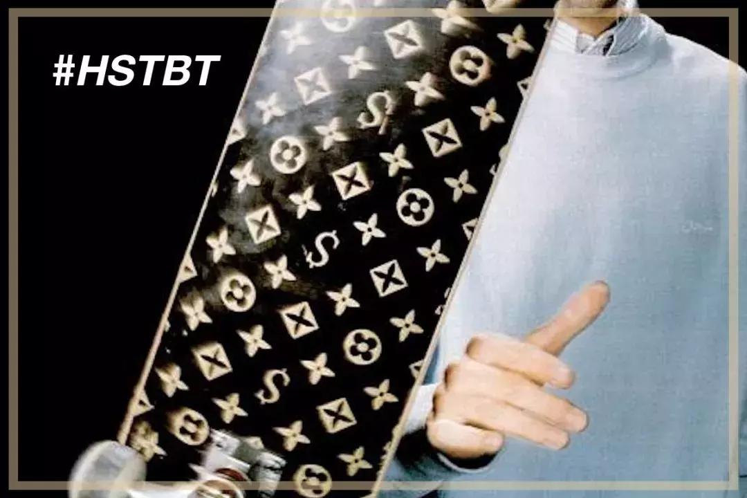 一份报纸200块，一块板砖卖6000？Supreme凭什么这么火？