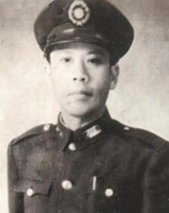 粟裕大将习武史：拿癞蛤蟆练习枪法，被国民*党**传言有三头六臂