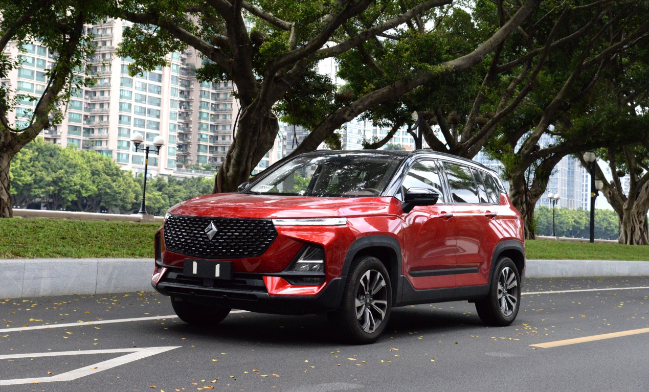 新宝骏rs-5和哈弗哪个好,新宝骏rs5对比车型