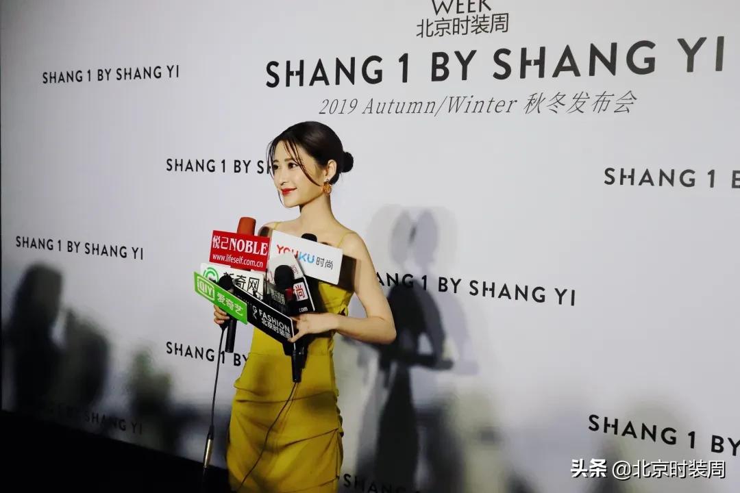 pantone公布的2020流行色,pantone发布2016流行色