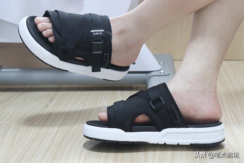好穿又好搭柔软舒适防滑的凉鞋,凉拖两穿的凉鞋