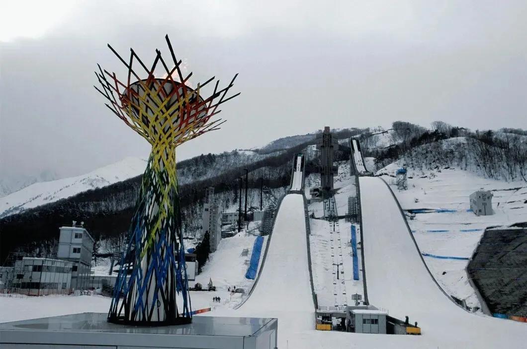 02年冬奥会会徽没有展示的元素,历届冬奥会冬残奥会会徽