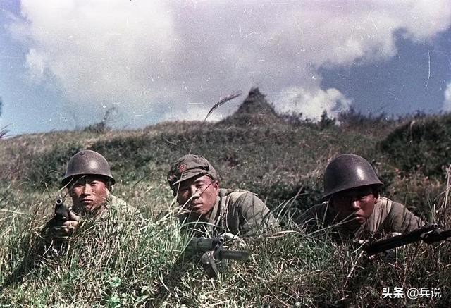 对越战争头盔,对越自卫反击头盔被打穿