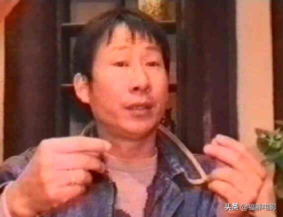 台湾武指戴彻的代表作《癫螳螂》：“尽皆过火，尽是癫狂”