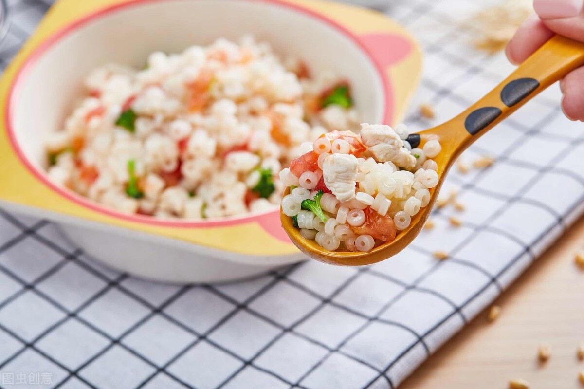 宝宝八个月有中度贫血,6个月的宝宝贫血吃什么辅食最快