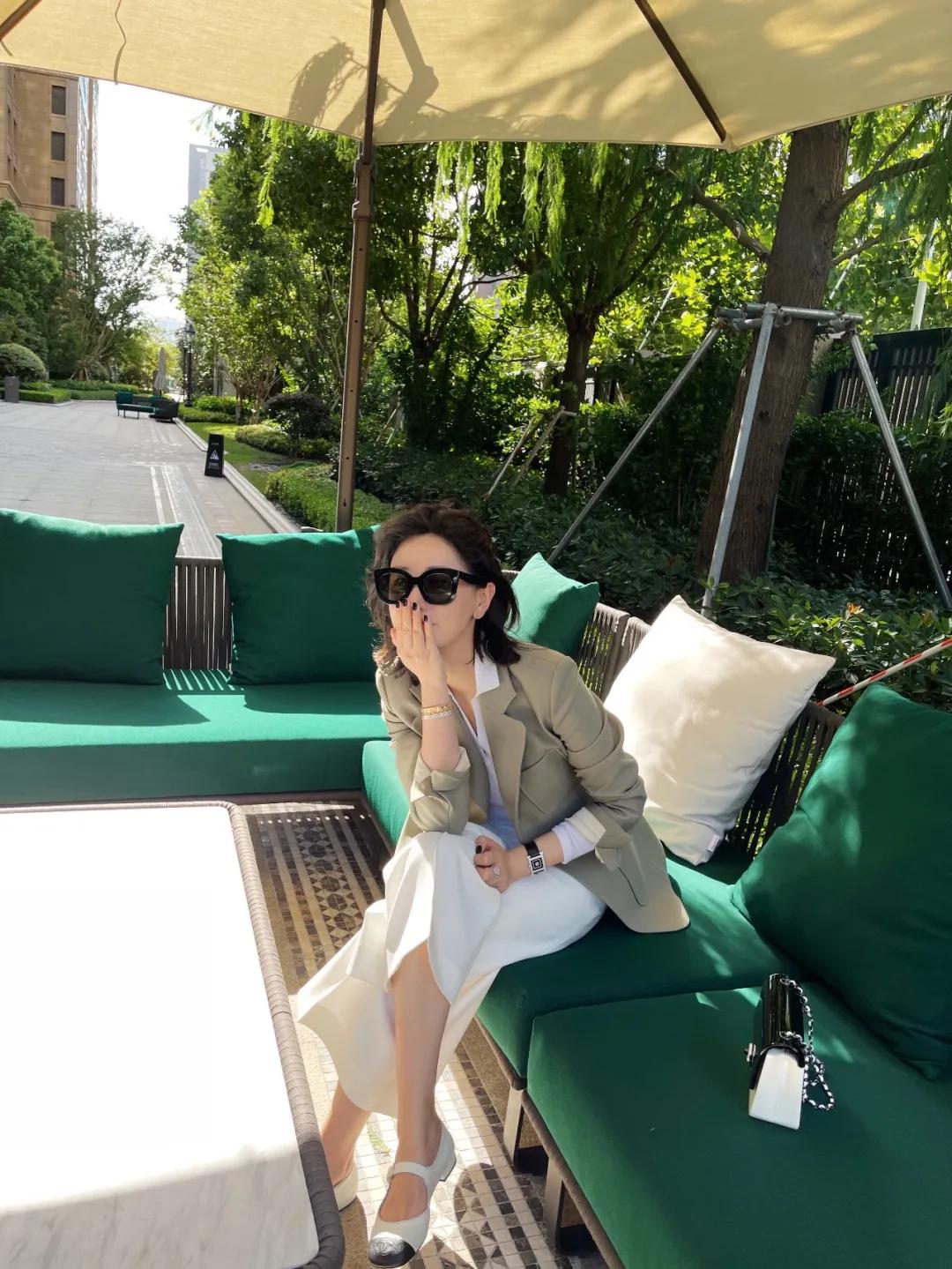 5套秋季穿搭简单时髦又漂亮哟,初秋30-40岁穿搭