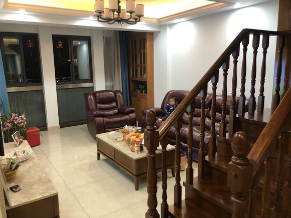 去表婶新装修的豪宅做客,2层新房装修只花8万