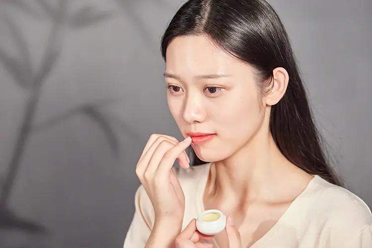 清新而优雅的香味,书香清雅入骨许你气质绝尘