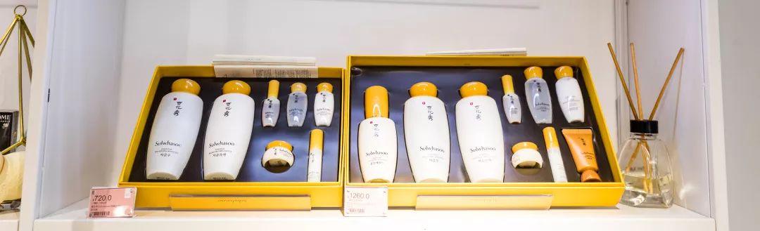 @所有猫控！万菱汇「猫咪美妆店」，任吸任摸！还有GD限量同款