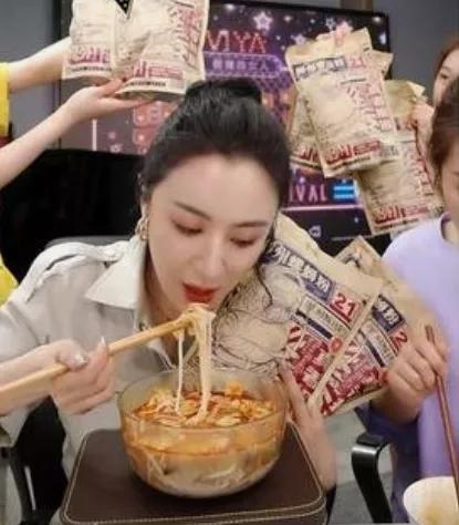 卖螺蛳粉线上挣钱吗,最成功的营销螺蛳粉