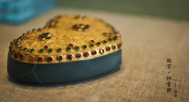 故宫国宝级文物,故宫有个珍宝馆顶级国宝奢华至极