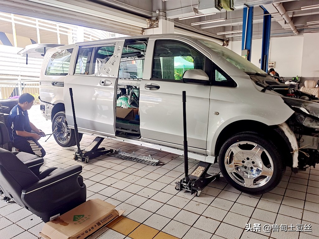 奔驰威霆轮胎升级,威霆升级轮毂案例