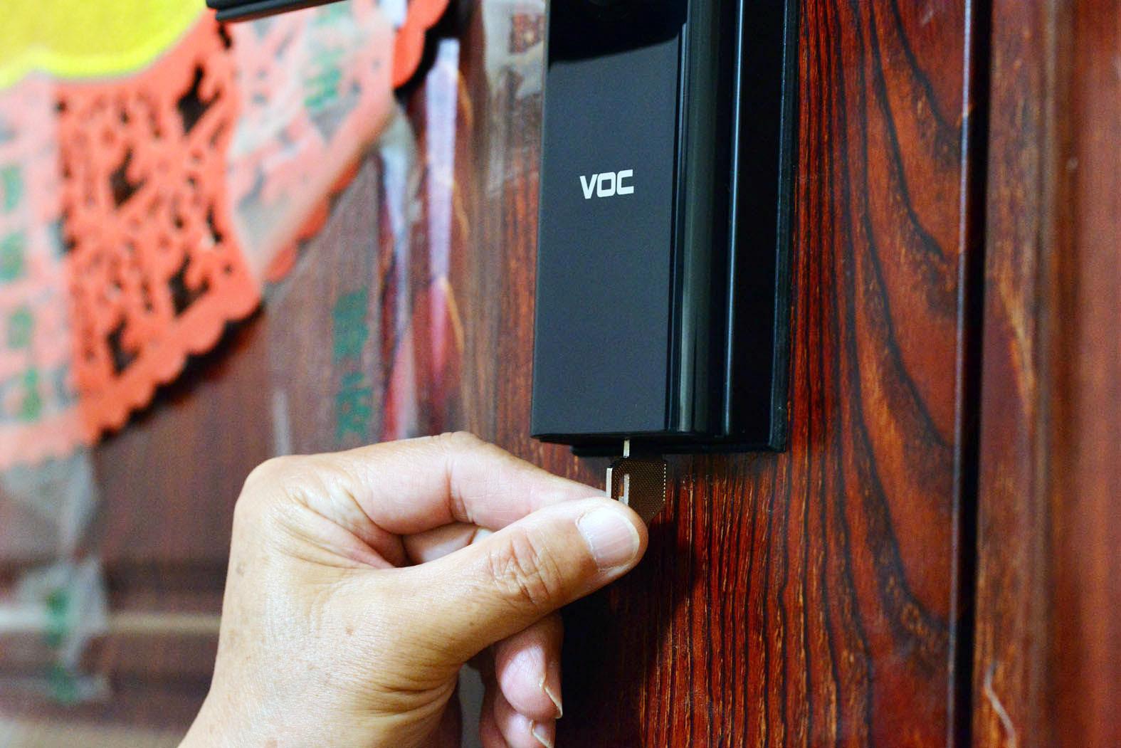 没带钥匙智能门锁,没带钥匙有办法开锁嘛