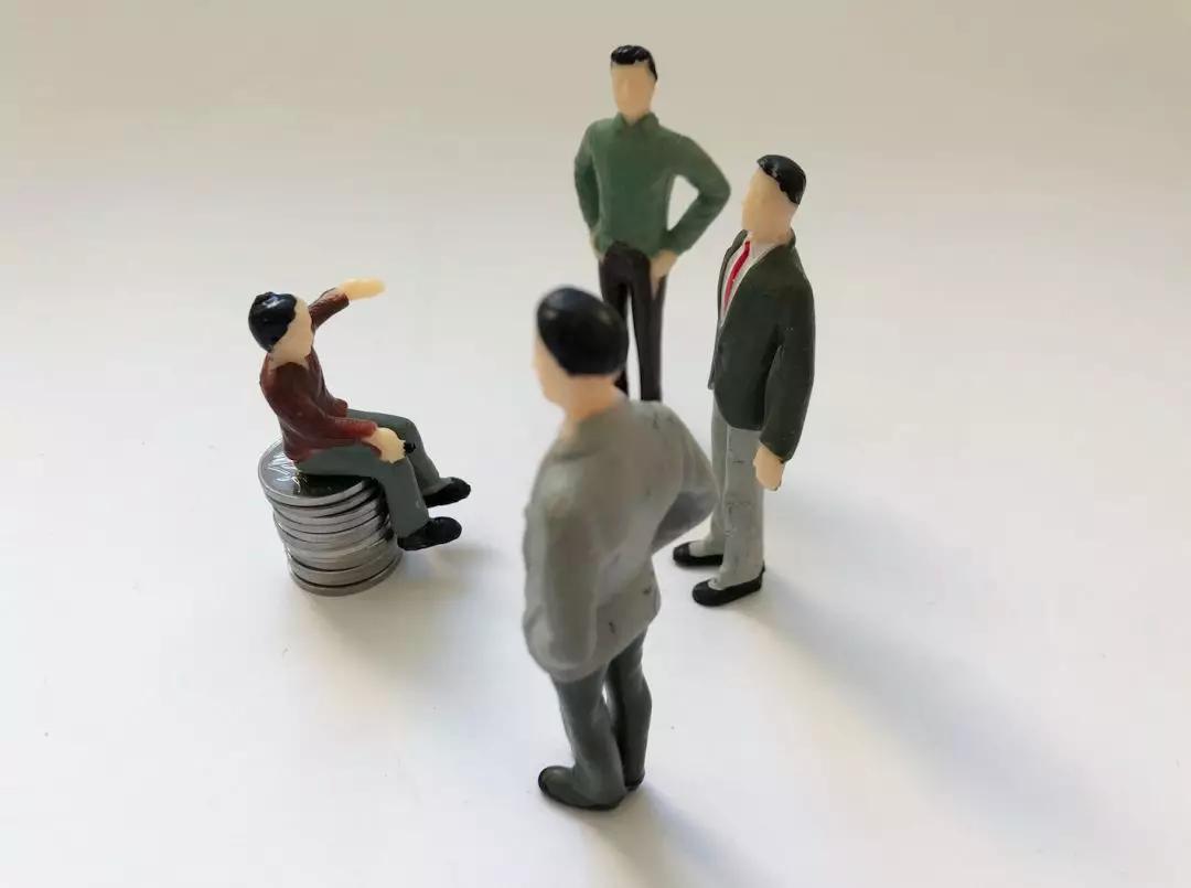 为什么文华财经要收费,为什么文华财经降了现货没降