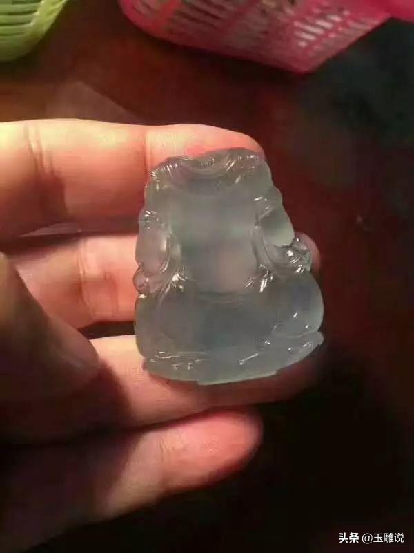 玉雕大师的观音挂件,手工整雕观音挂件