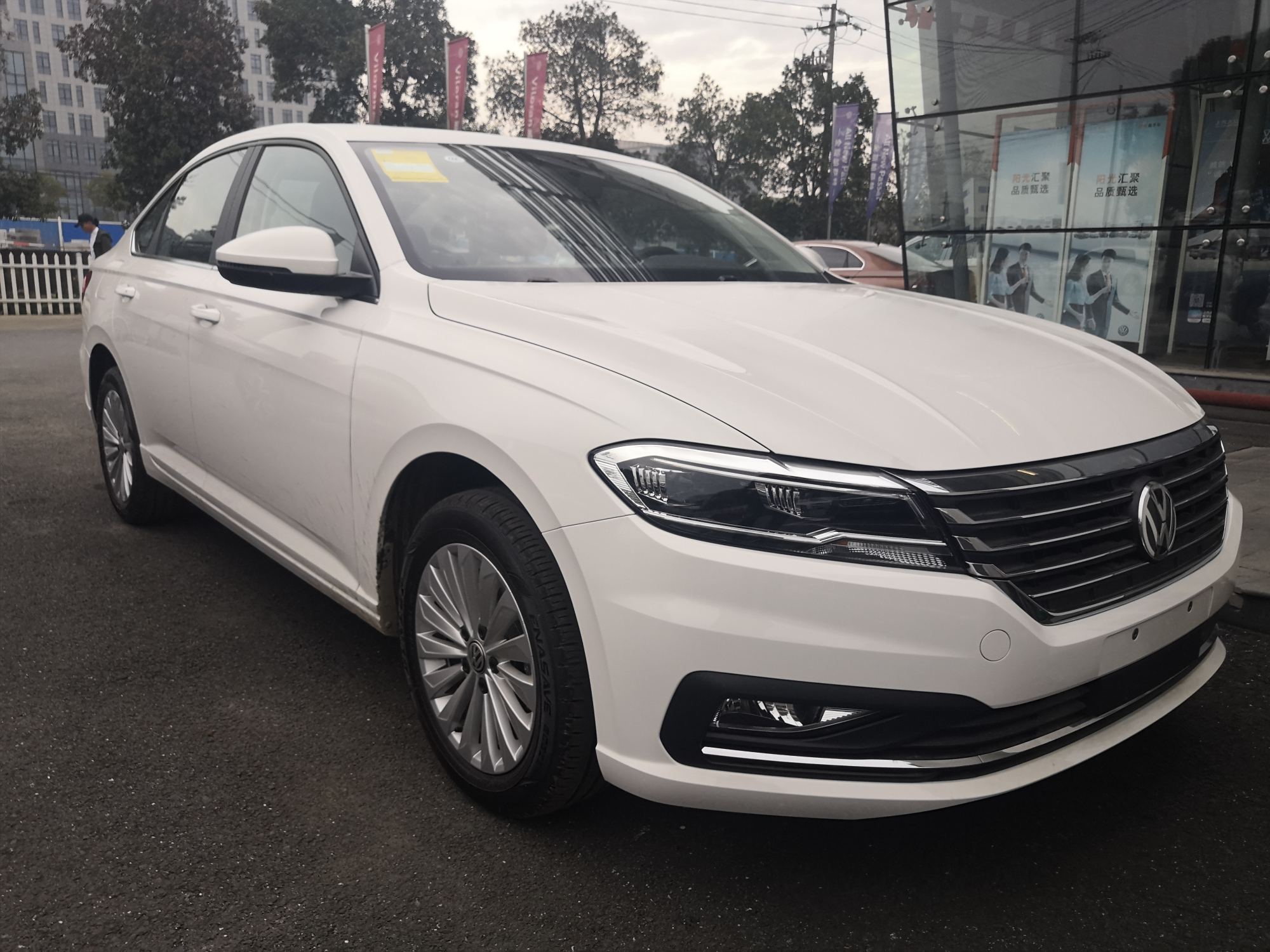 大众朗逸价格跌了吗,大众朗逸新锐跌了多少