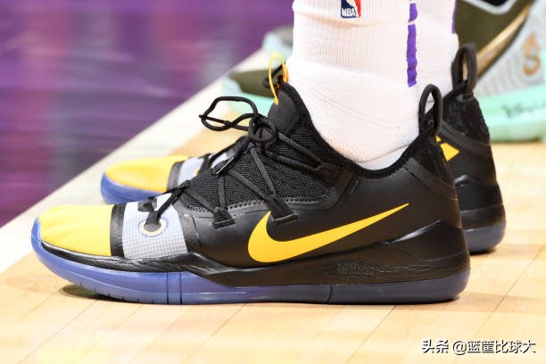 塔图姆秀,凯尔特人塔图姆穿的什么球鞋