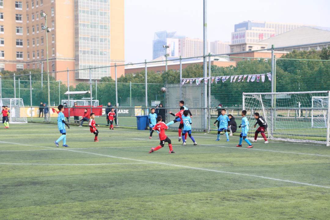 东台这帮小子，南京夺冠