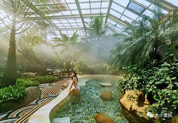 周边游玩推荐适合带孩子温泉,适合带孩子游玩的室内温泉水世界