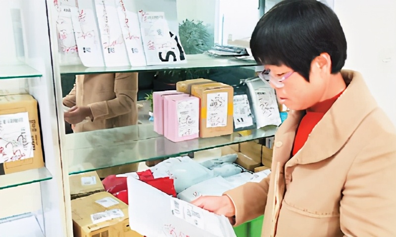 潮牌家用化妆品,潮牌化妆品店