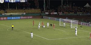 武磊梅开2度帮助国足击败菲律宾,武磊3-0菲律宾