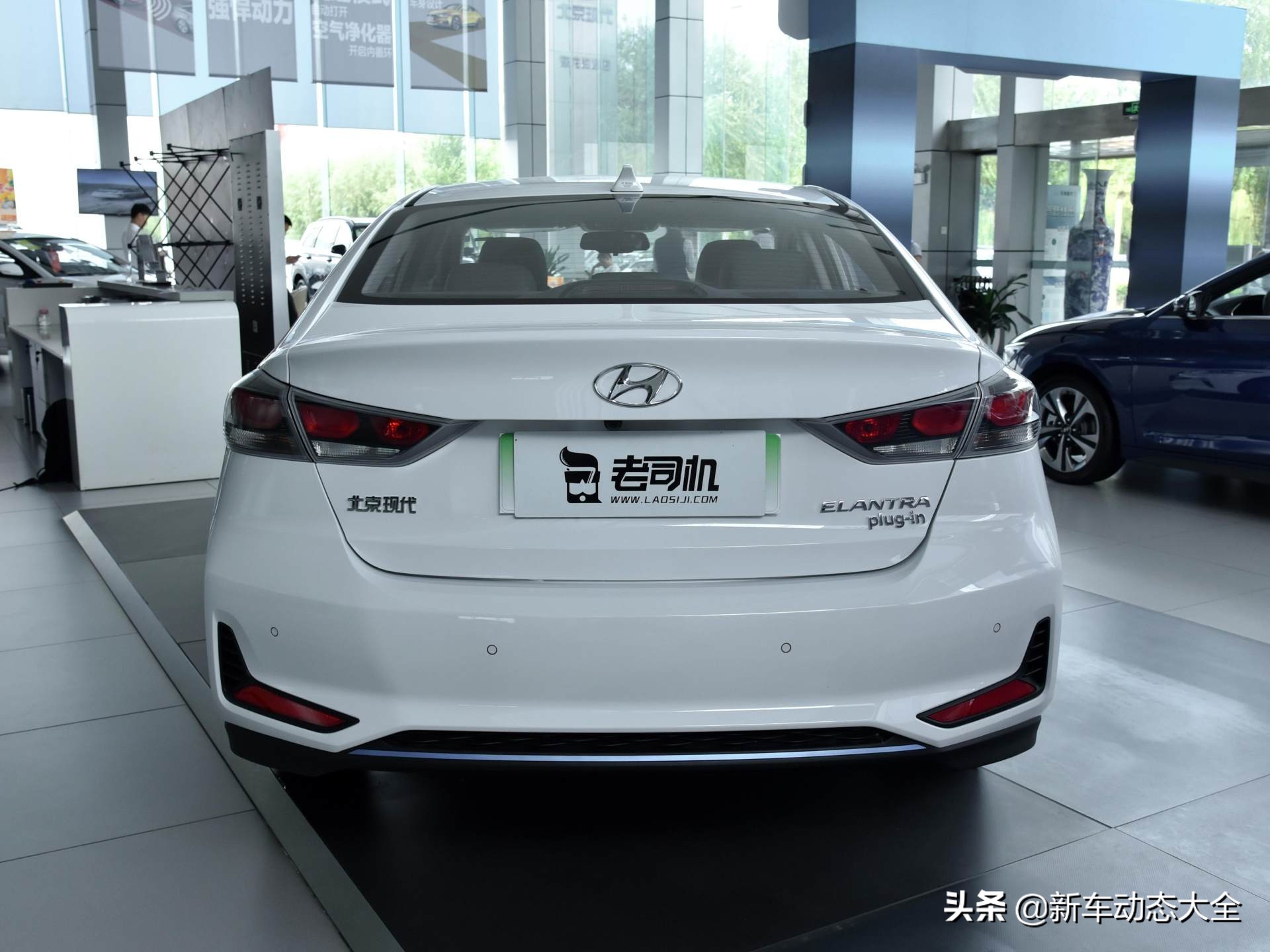 百公里1升油的家轿！空间不错，合资品质，领动新能源