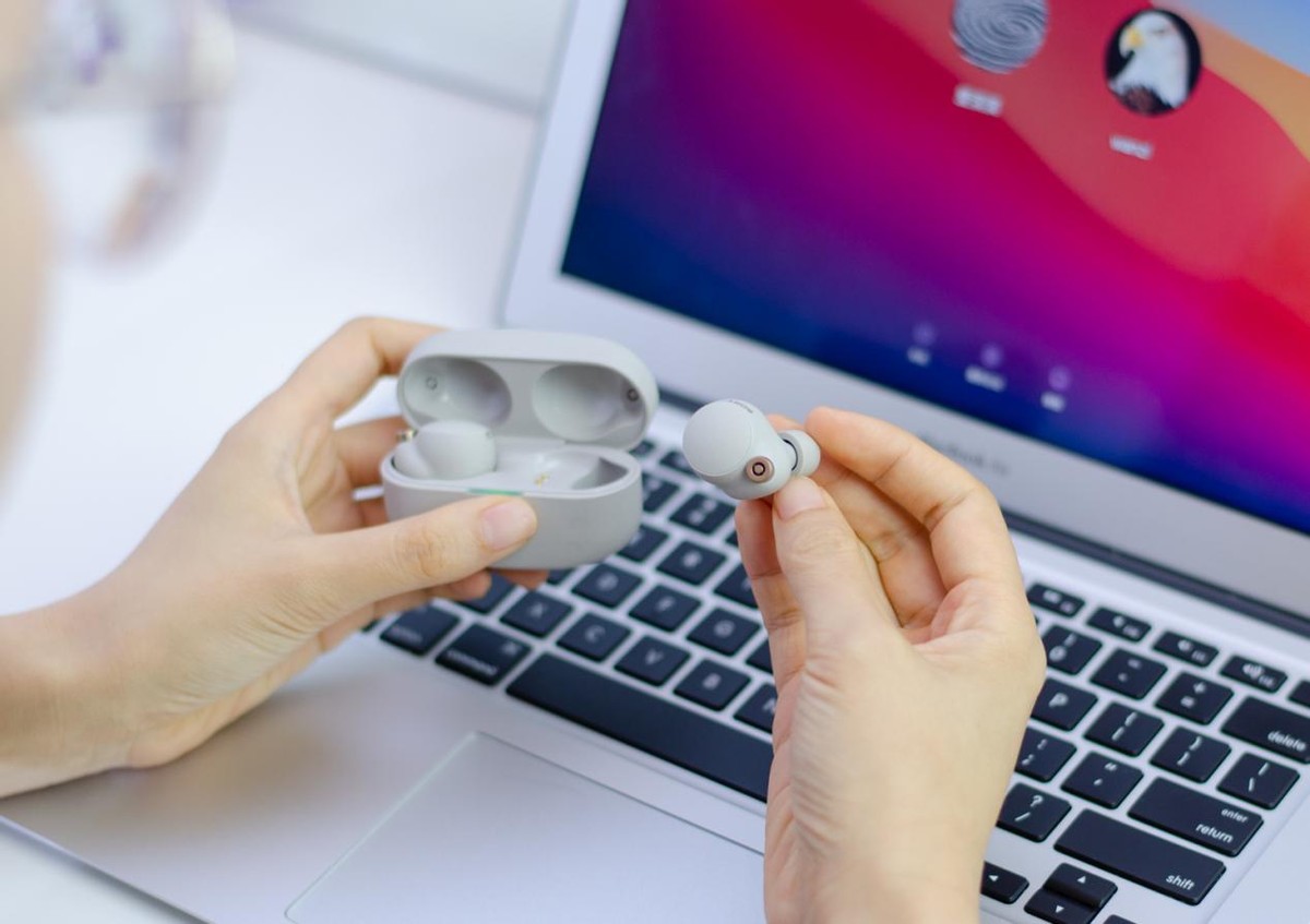 真无线降噪耳机头戴,真无线降噪耳机300左右