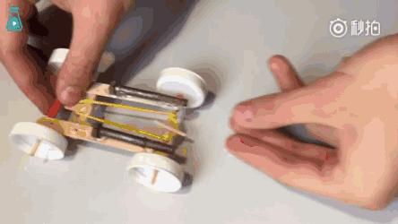 小班手工课制作小汽车,学校开展有趣的手工制作