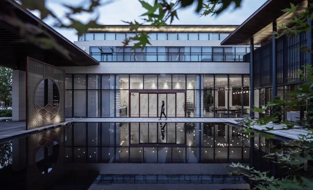 祥祺辽阳•臻悦-云影交辉,滨水湾居/墨臣设计