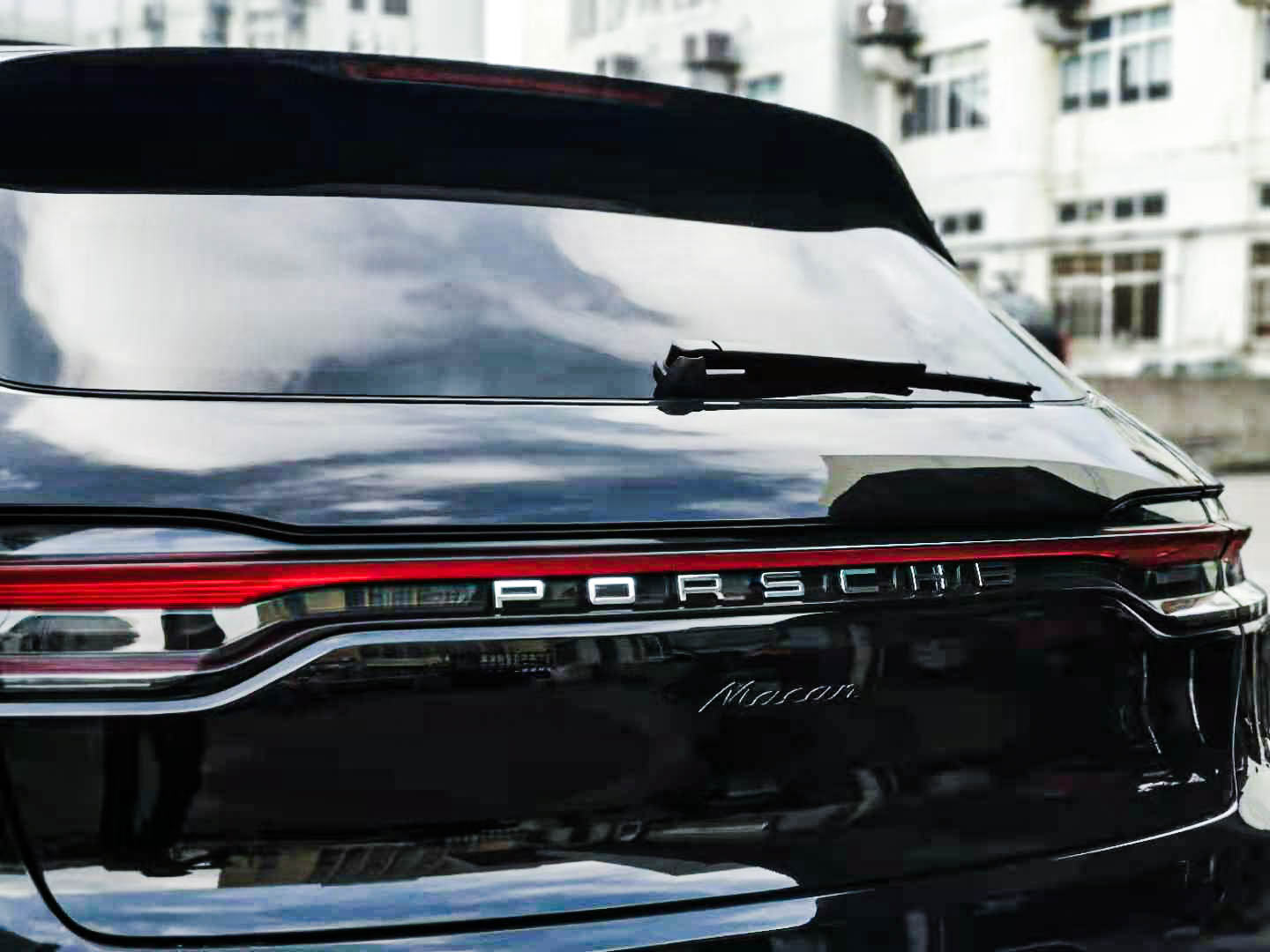 保时捷macan贴车衣价格表 (16款保时捷macan贴车衣多少钱)