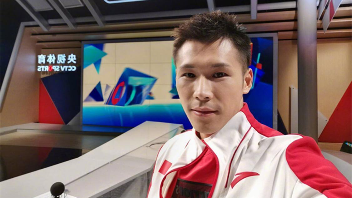 张成龙被白富美倒追,体操张成龙简历