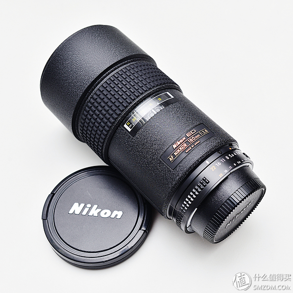 只选一只人像定焦镜头推荐,为什么专业摄影师都喜欢定焦镜头