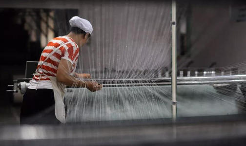 纯棉面料会缩水吗,纯棉面料会起球吗怎么洗