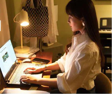 罗兰fp-30电钢琴多少钱一台,罗兰fp18电钢琴评测