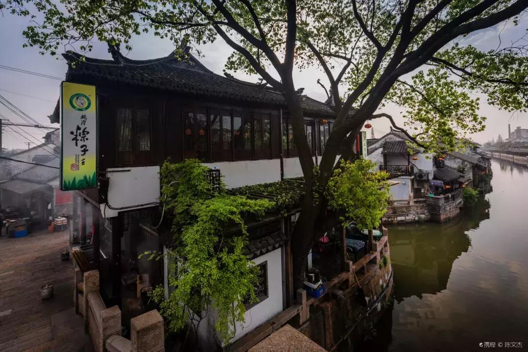 上海周边最值得去的5a夜景古镇,上海一日游古镇最佳路线免费景点