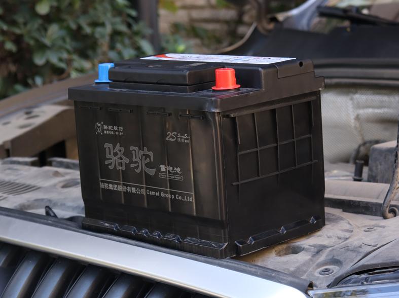 骆驼汽车蓄电池怎么维护,骆驼货车电瓶怎么保养