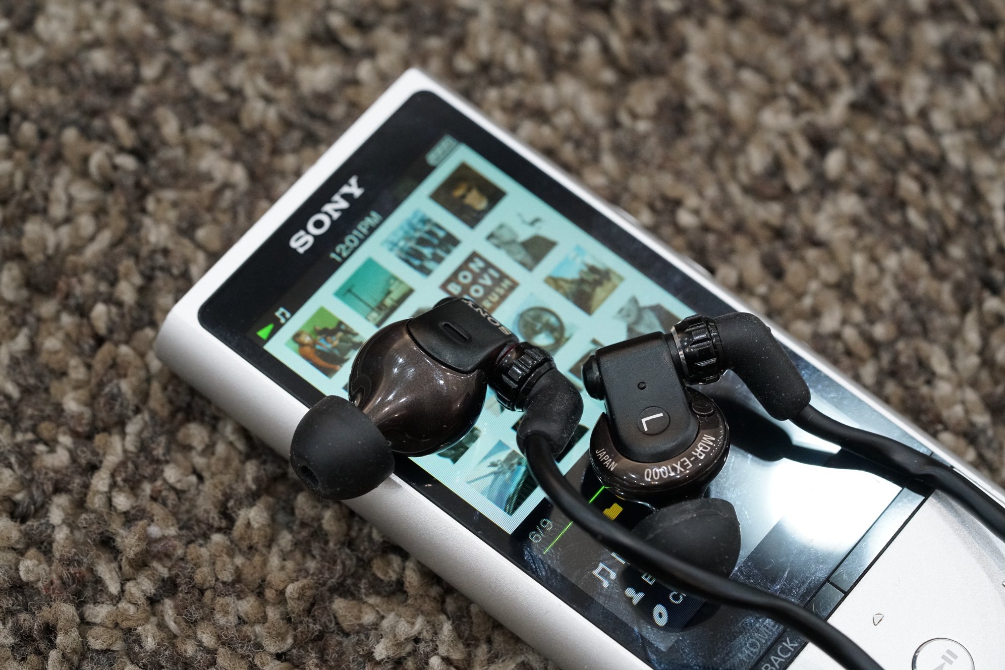 sonyex1000评测,sonyex1000浮雕版评测