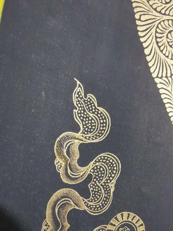 帮朋友检测了幅唐卡，发现是赝品