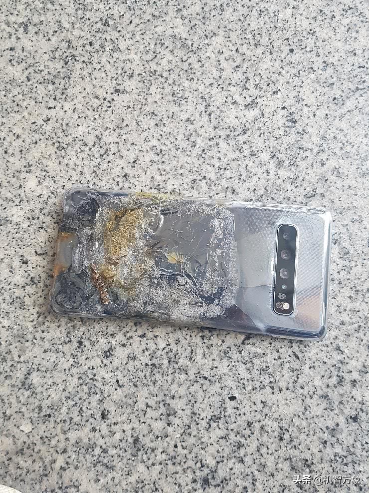 三星s10有折叠屏吗,三星s10和折叠屏