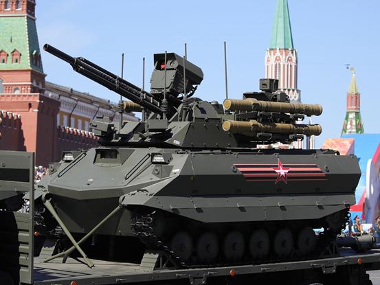 一雪前耻？俄军新型无人战车列装部队老款曾在叙利亚出丑