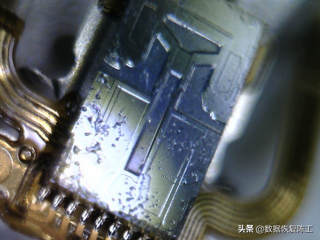 移动硬盘不读盘还吱吱吱的响,移动硬盘无法读取怎么恢复文件