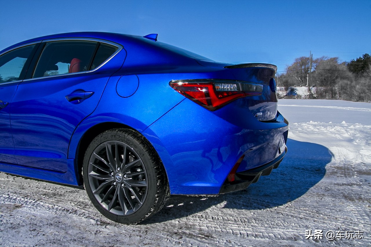 内饰很久没有更新了,体验2020款讴歌ILXTechA-Spec