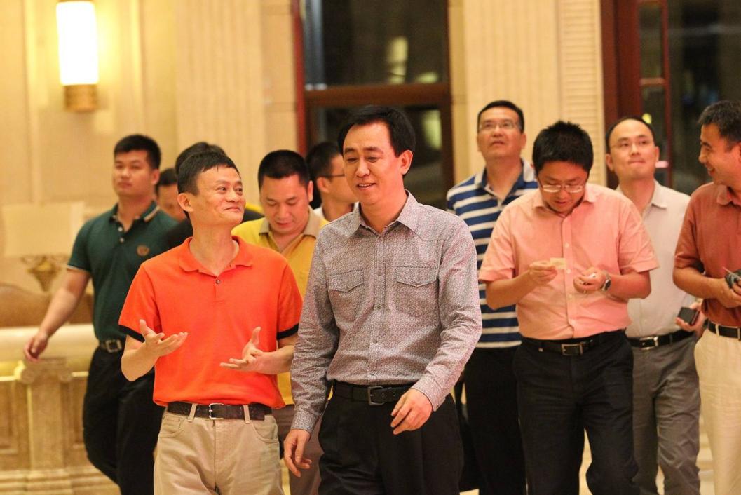 沪媒评恒大视频,沪媒评价恒大归化团队