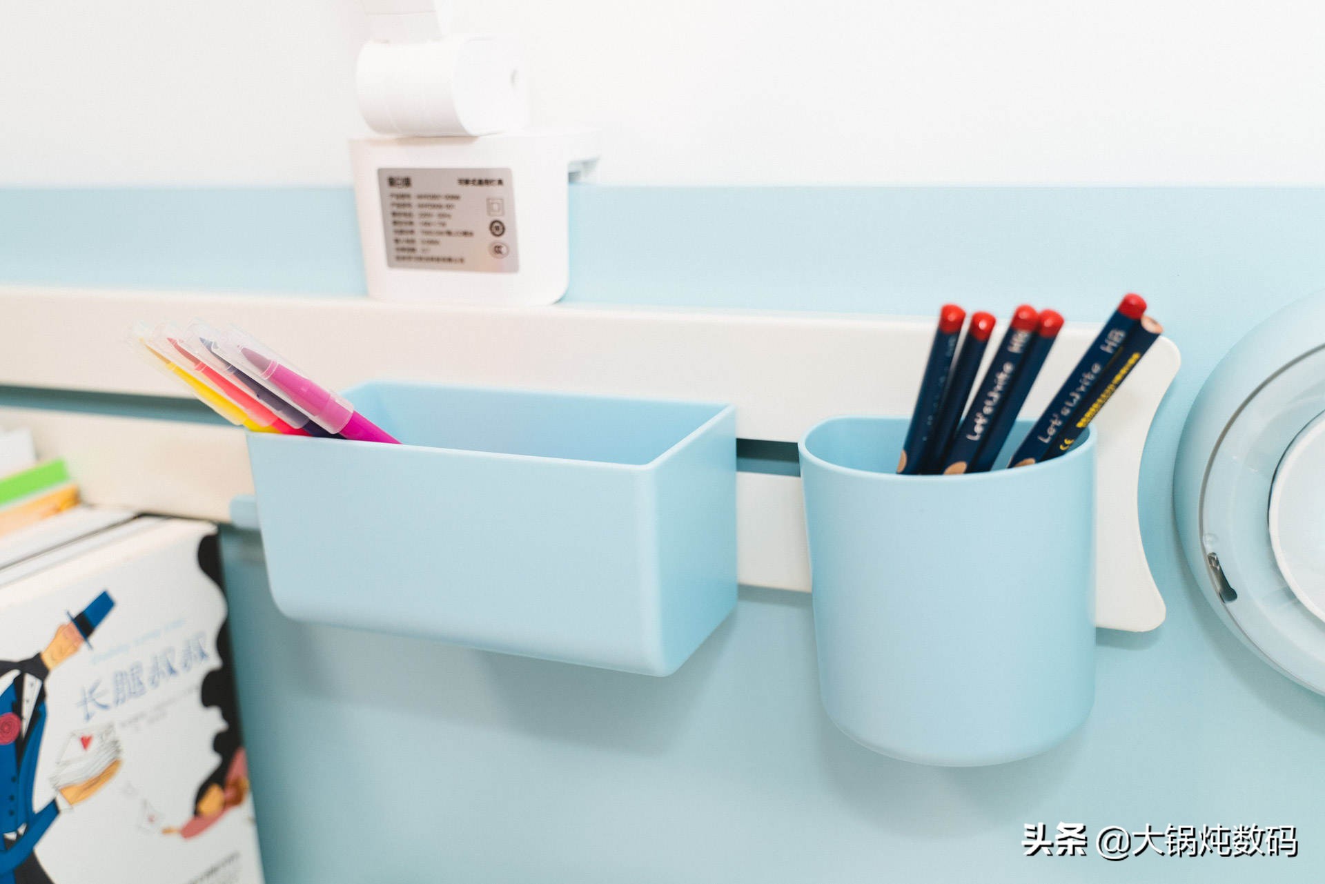 黑白调儿童学习桌星空款,儿童学习桌到底是不是智商税